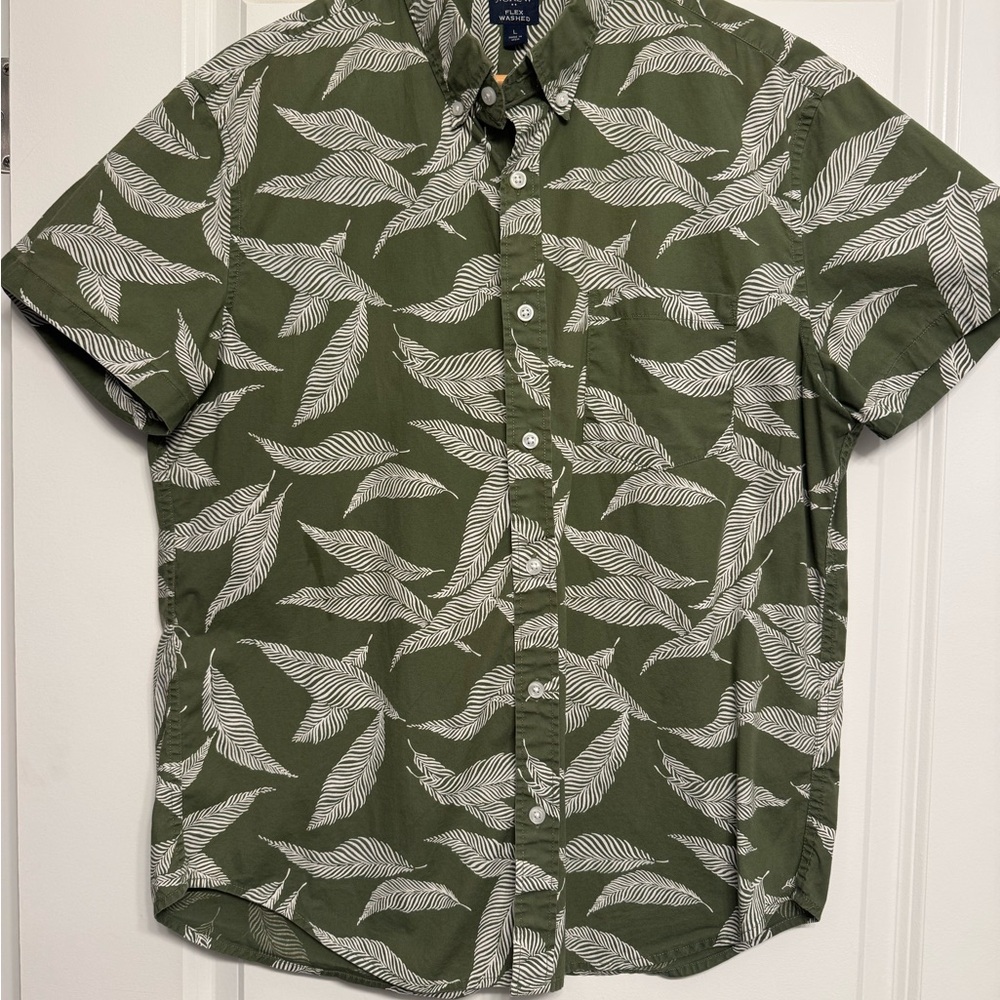 J. Crew Olive Green Leaf Print Men's Shirt